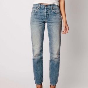 Imogene + Willie Lottie Jeans Mid Rise Slouchy Rigid Denim Size 26